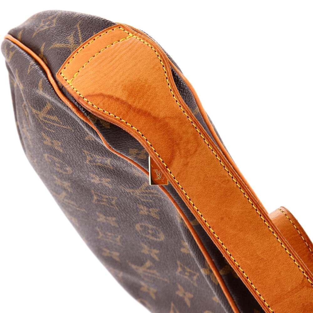 Louis Vuitton Croissant Handbag Canvas #220422L16B - Picture 7 of 9